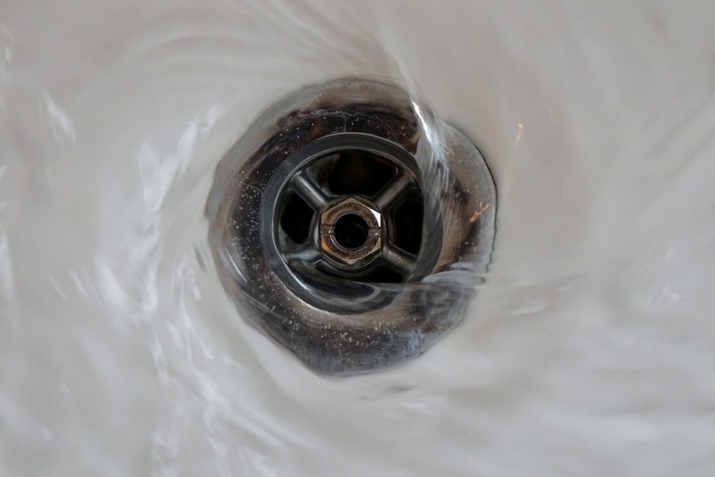 Home Comfort Essentials: Picking the Right Water Heater plumbers near me